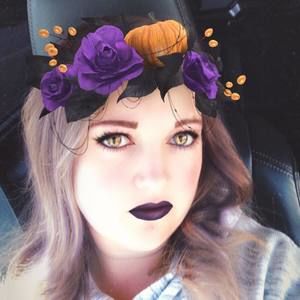 Meet your Posher, Sariah